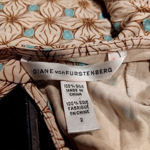 Diane vonFurstenberg vintage retro size 2 dress
